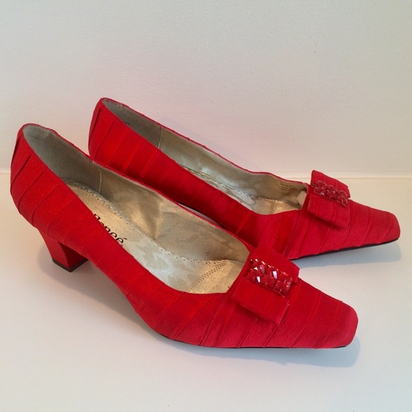 j renee red shoes